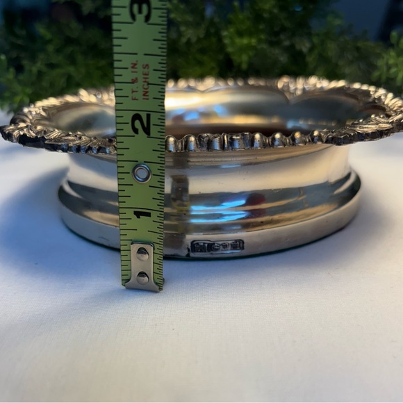 Elegant Corbell and Co Silverplate and Wood Wine Coaster - Picture 4 of 6